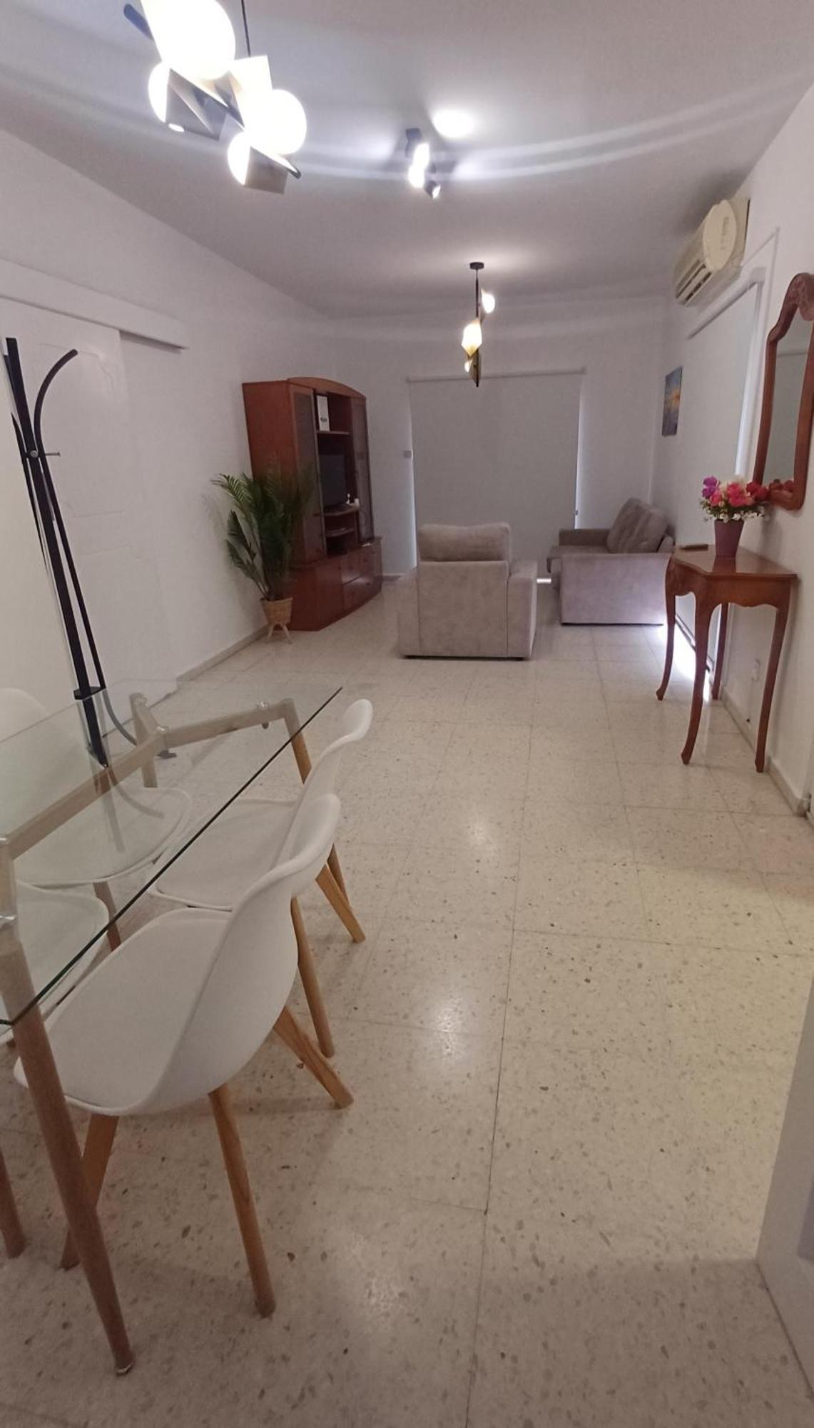 Spacious 2 Bedroom Near Mall -internet 1gbps * Paphos