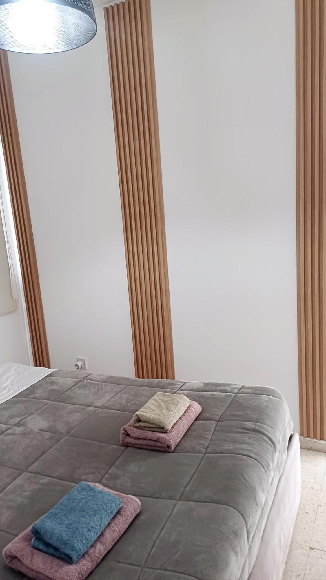 Spacious 2 Bedroom Near Mall -internet 1gbps *