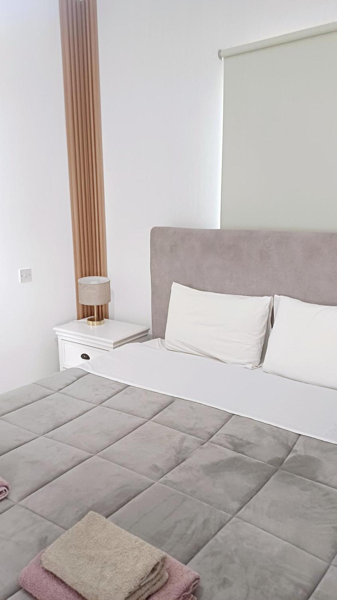 דירה Spacious 2 Bedroom Near Mall -internet 1gbps Paphos